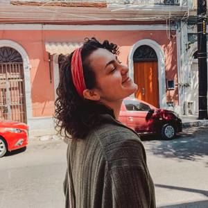 Meet your Posher, Samara